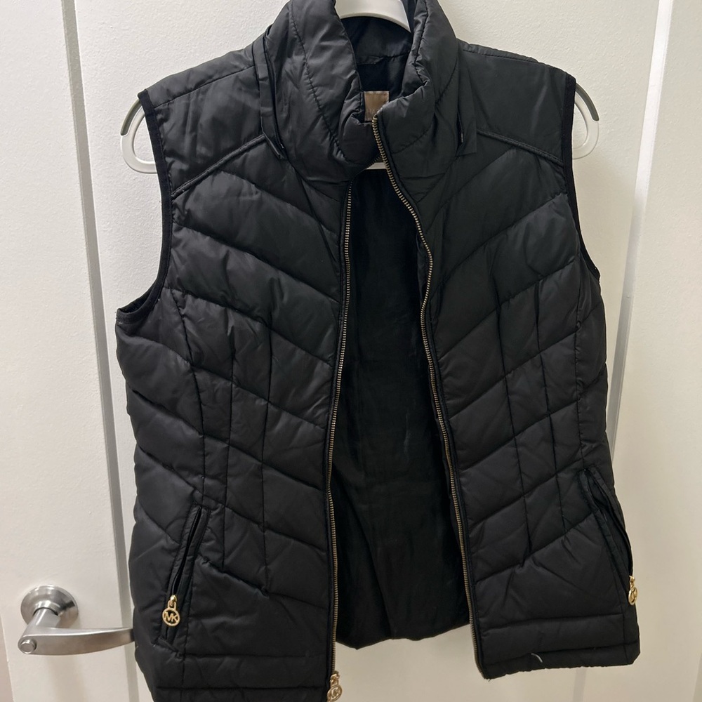 MICHAEL Michael Kors Black Quilted Vest